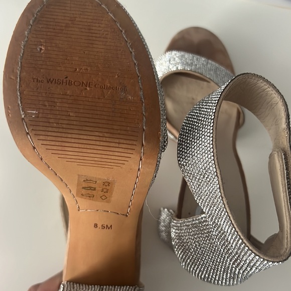 Wishbone Rhinestone shoes/ heels - Picture 4 of 5